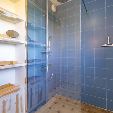 La Ronde Des Soleils *