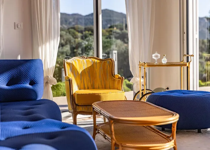 La Ronde Des Soleils * Coti-Chiavari (Corsica)