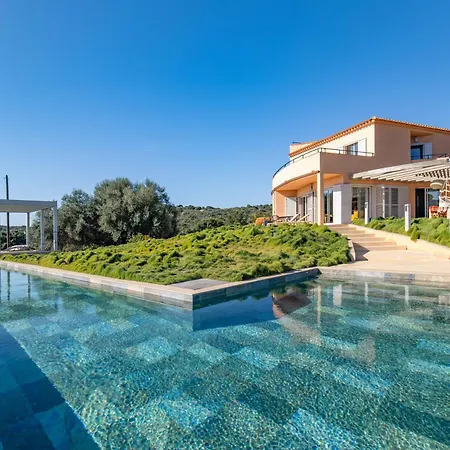 Villa La Ronde Des Soleils Coti-Chiavari (Corsica)
