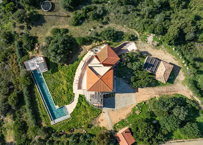 La Ronde Des Soleils Coti-Chiavari (Corsica)