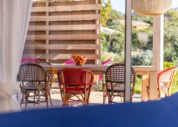 La Ronde Des Soleils Villa *