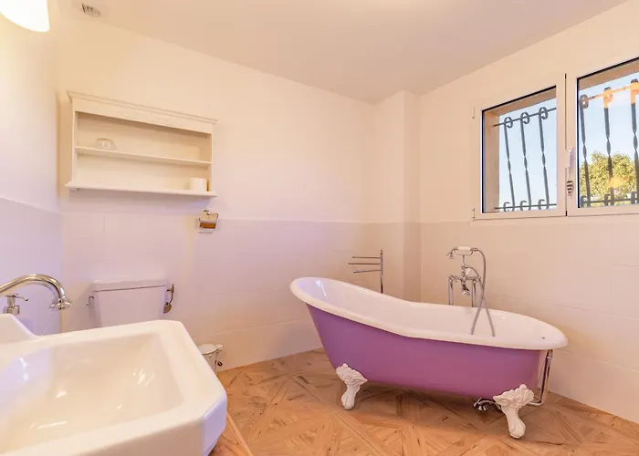 Villa La Ronde Des Soleils *